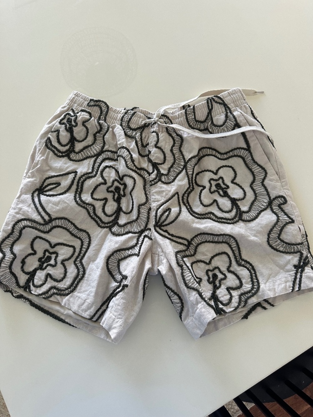 Men's stylish Pacsun shorts
